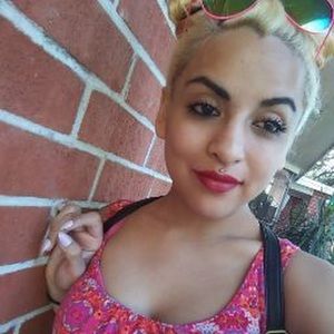 Meet your Posher, Priscilla